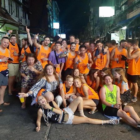 Bodega Phuket Patong (Adults Only) Hostel Exterior foto