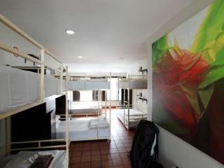 Bodega Phuket Patong (Adults Only) Hostel Exterior foto
