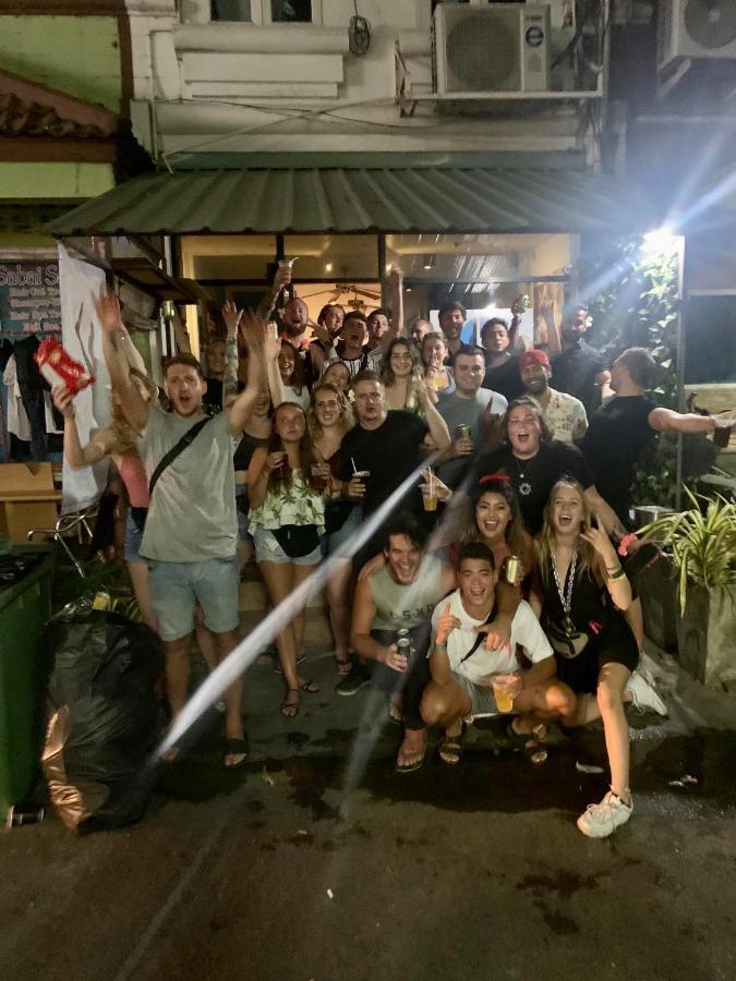 Bodega Phuket Patong (Adults Only) Hostel Exterior foto